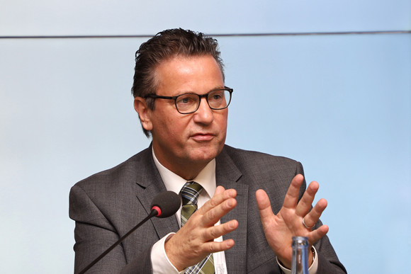 Pressekonferenz Künstliche Intelligenz und Forstreform Forstminister Peter Hauk (Bild: Staatsministerium Baden-Württemberg)