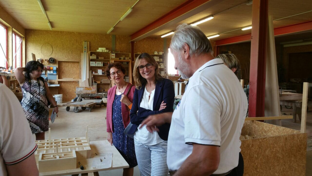 Besuch der Firma Muffler Holzbau GmbH in Orsingen-Nenzingen am 2. August 2017 im Rahmen der Ausbildungsreise