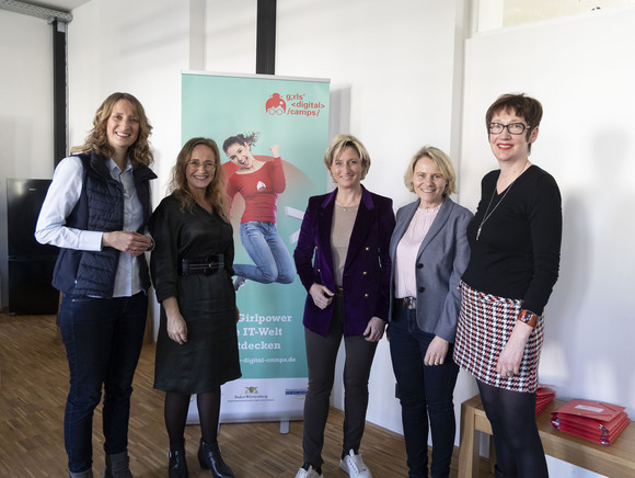 Gleichstellung in der Wirtschaft Themenreise Frauen und Wirtschaft Frauen und Beruf