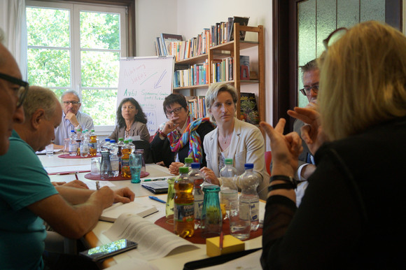 Arbeitsmarkt Arbeitsmarktpolitische Reise Besuch der Arbeiterbildung e.V. Reutlingen im Rahmen der Arbeitsmarktpolitischen Reise am 14. August 2017