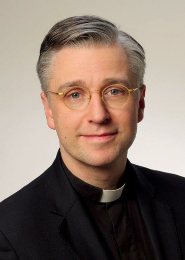 Portrait Pfarrer Nicki Schaepen