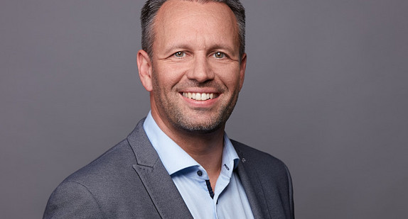 Dr. Christian Herzog 
