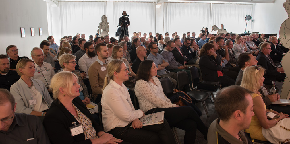 Das Wirtschaftsministerium veranstaltete am 22. Mai 2017 eine  Landeskonferenz für Kreativwirtschaft „Kreativland Baden-Württemberg“ in Reutlingen