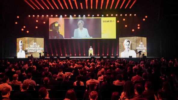 Kongress und Messe &bdquo;Virtuelle Welten &ndash; Chancen im Metaverse erleben&ldquo;