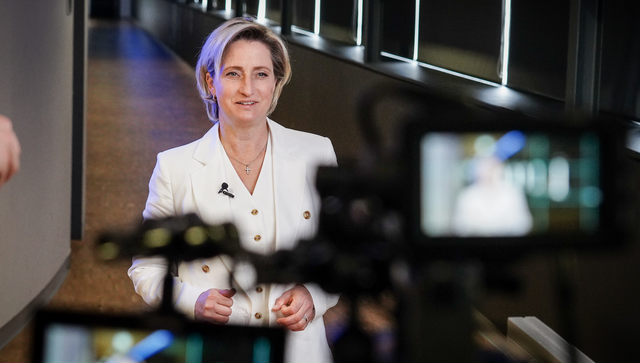 Portraitbilder Ministerin Dr. Nicole Hoffmeister-Kraut