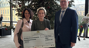 Bescheid&uuml;bergabe an die IHK Ulm